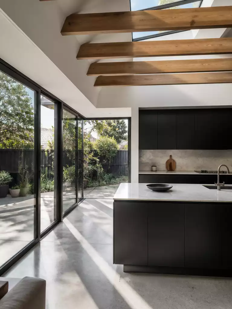 Corner Slider With Ridge Skylight Run