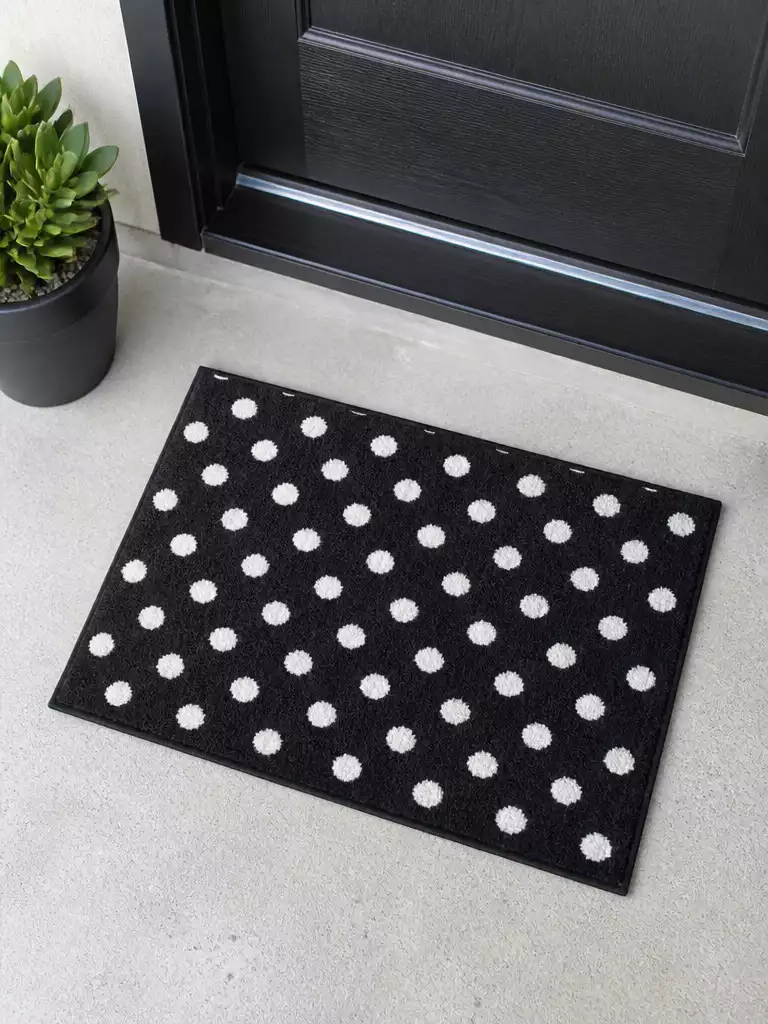 Polka Dot Mat