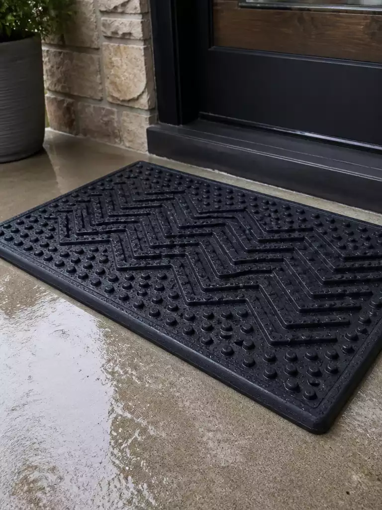 Heavy-Duty Rubber Utility Mats