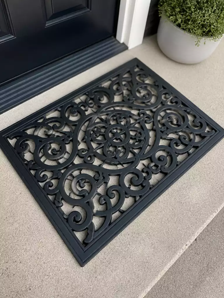 Molded Rubber Scrollwork Mats