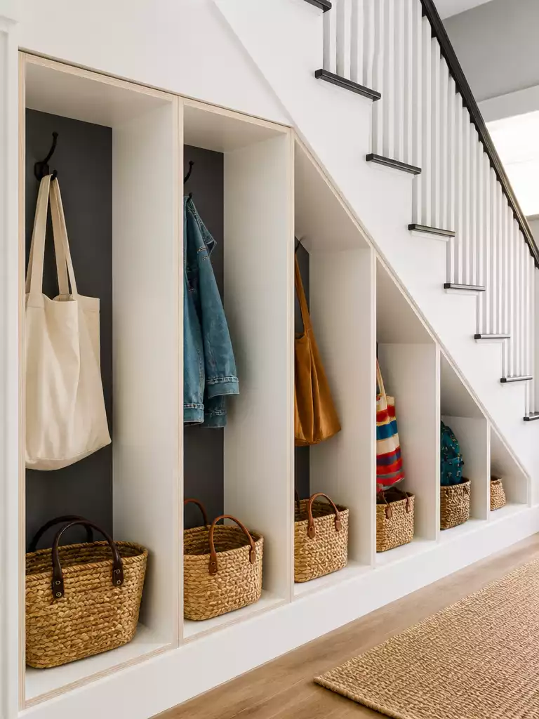 Open Cubby Row