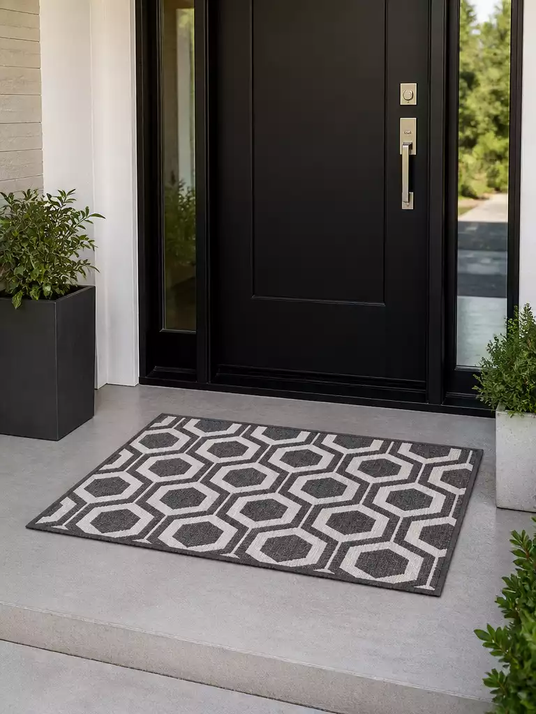 Geometric Print Mat