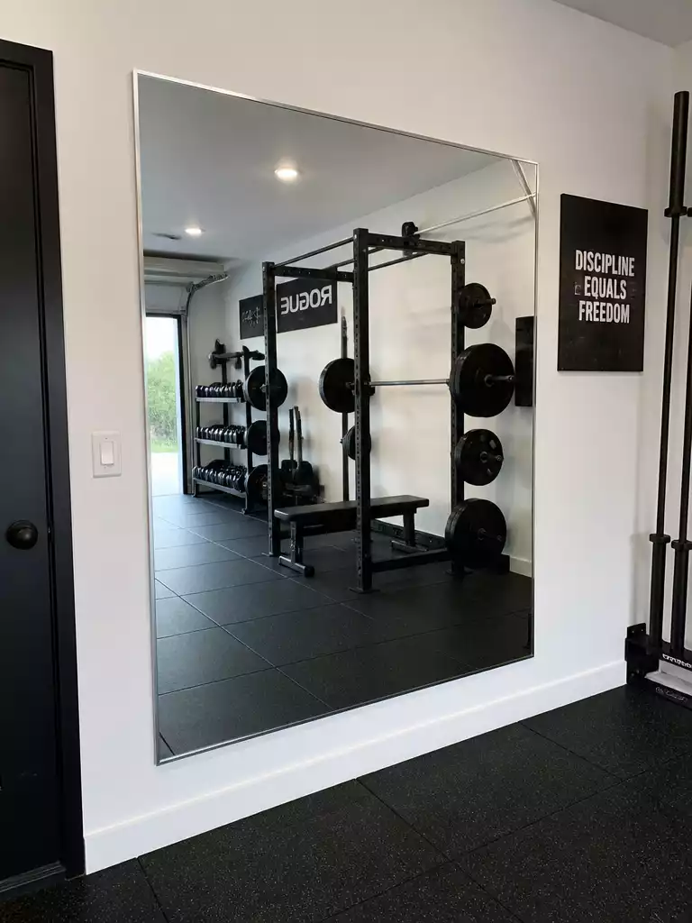 Wall Mounted Mirror Bay
