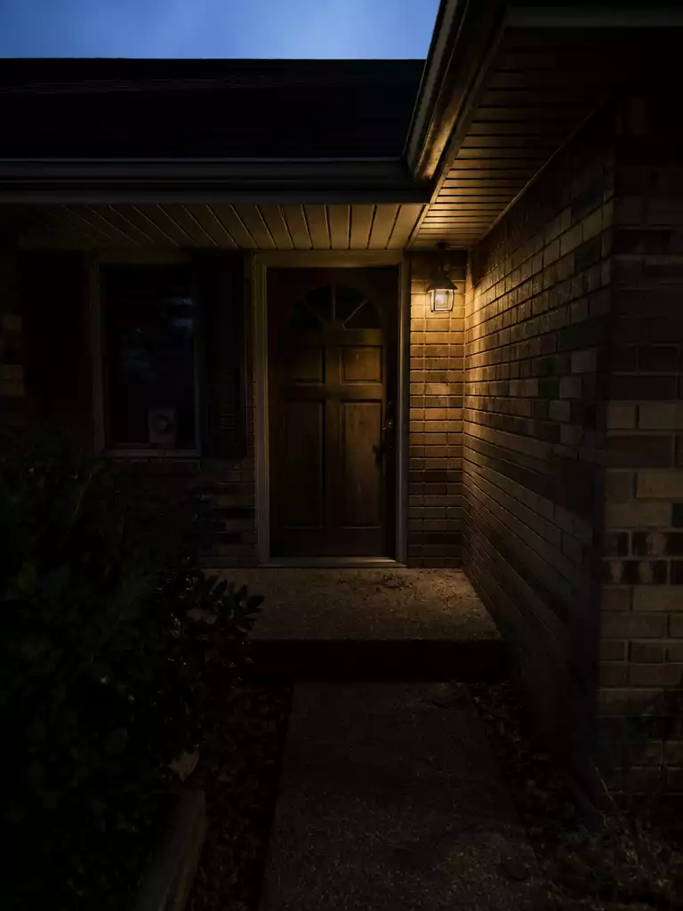 4. POOR LIGHTING